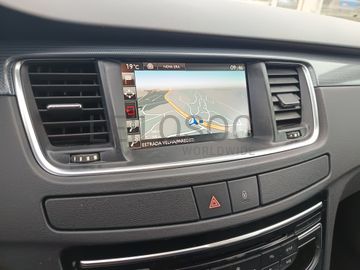 Peugeot 508 1.6 BlueHDi · Ano 2015