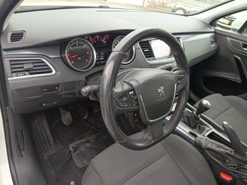 Peugeot 508 1.6 BlueHDi · Ano 2015