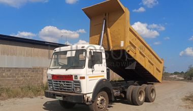 Camião Tata LPK25/6/38