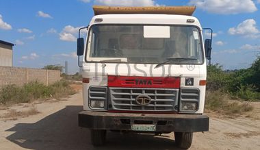 Camião Tata LPK25/6/38