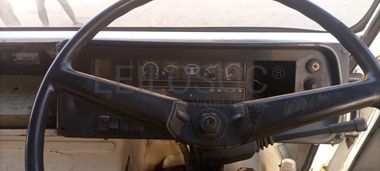 Camião Tata 25/26/38