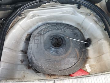 Toyota Auris 1.4 D-4D · Ano 2008