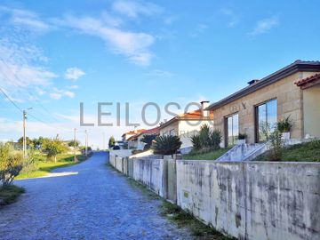 Moradia V3 · Telões, Amarante