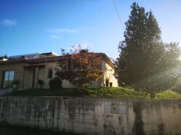 Moradia V3 · Telões, Amarante