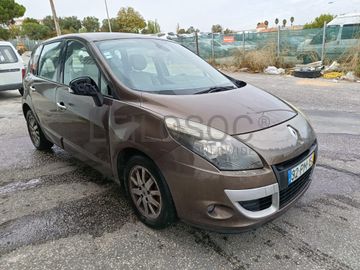 Renault Scénic · Ano 2011