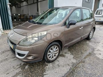 Renault Scénic · Ano 2011