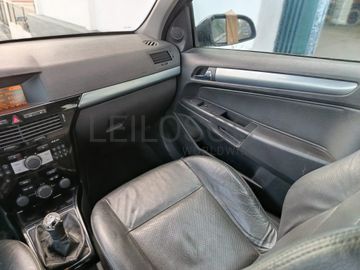 Opel Astra · Ano 2008