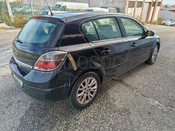 Opel Astra · Ano 2008