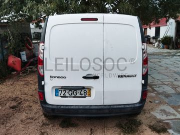 Renault Kangoo 1.5 DCi · Ano 2015