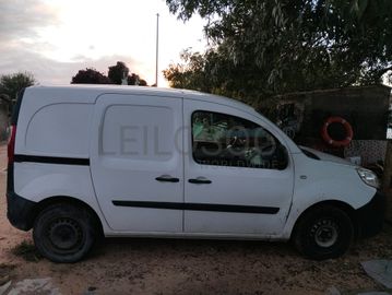 Renault Kangoo 1.5 DCi · Ano 2015