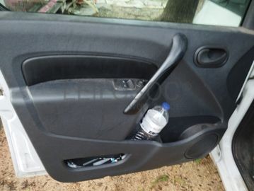 Renault Kangoo 1.5 DCi · Ano 2015