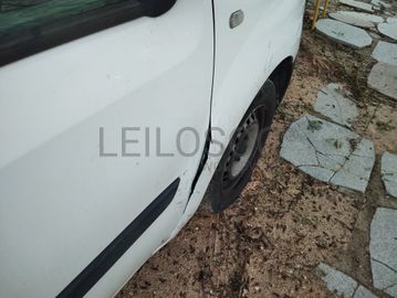 Renault Kangoo 1.5 DCi · Ano 2015