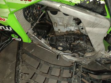 Kawasaki KSF 450 B · Ano 2010