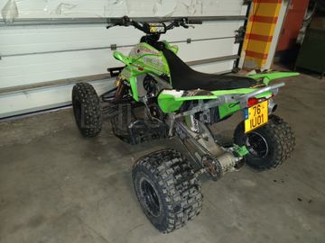 Kawasaki KSF 450 B · Ano 2010