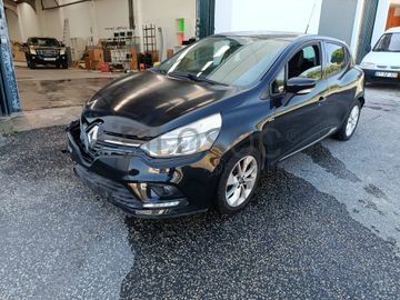Renault Clio · Ano 2017