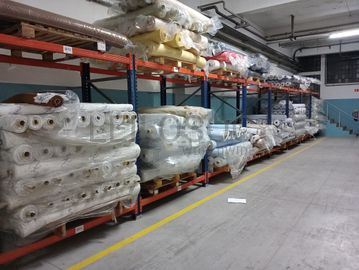 Estantes Industriais · Stock