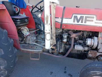 Trator e Reboque Agrícola