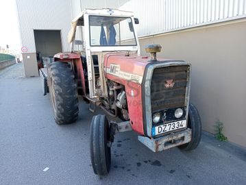 Trator e Reboque Agrícola