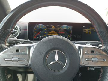 Mercedes-Benz CLA 180 · Ano 2019