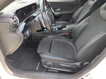 Mercedes-Benz CLA 180 · Ano 2019