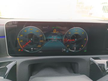 Mercedes-Benz CLA 180 · Ano 2019