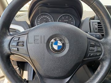 BMW 118d · Ano 2012