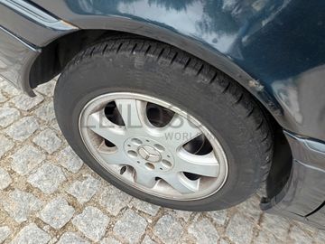 Mercedes-Benz C250 · Ano 1997