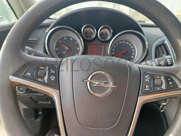 Opel Astra · Ano 2015