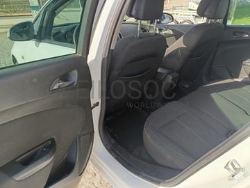 Opel Astra · Ano 2015