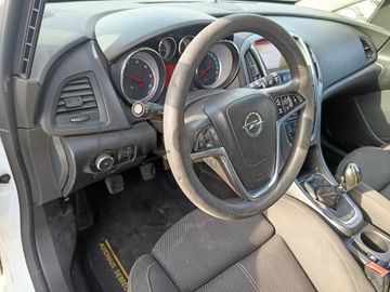 Opel Astra · Ano 2015