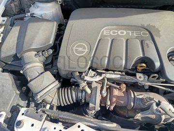 Opel Astra · Ano 2015