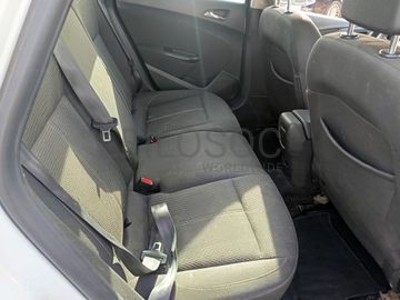 Opel Astra · Ano 2015