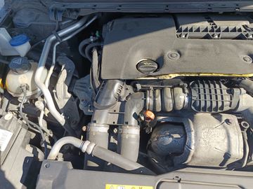 Peugeot 308 · Ano 2015