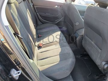 Peugeot 308 · Ano 2015