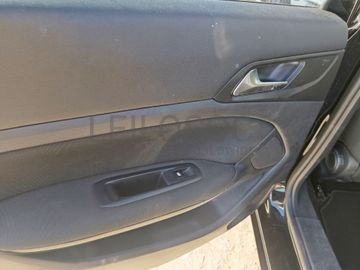 Peugeot 308 · Ano 2015