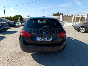 Peugeot 308 · Ano 2015
