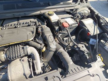 Peugeot 308 · Ano 2015