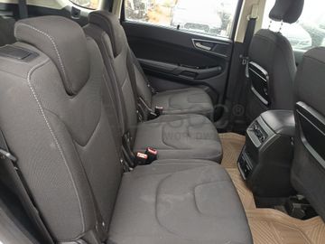 Ford S-Max · Ano 2016