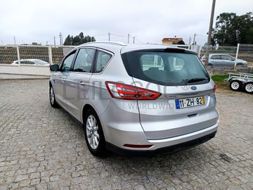 Ford S-Max · Ano 2016