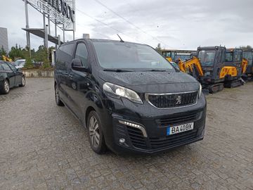 Peugeot Expert Traveller · 8 Lugares · Ano 2018