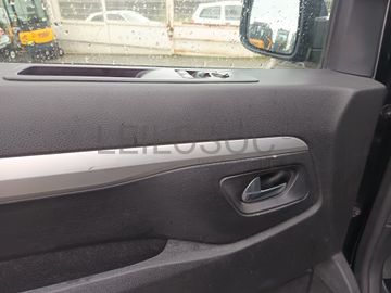 Peugeot Expert Traveller · 8 Lugares · Ano 2018