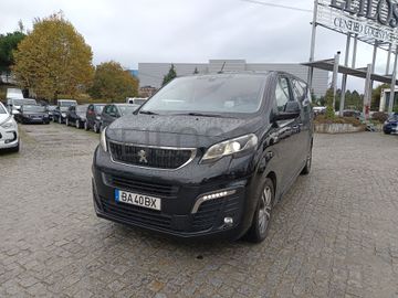 Peugeot Expert Traveller · 8 Lugares · Ano 2018