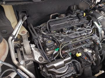 Peugeot Expert Traveller · 8 Lugares · Ano 2018