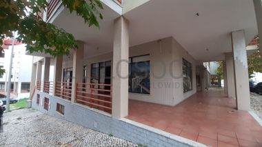 Lojas · Torres Novas, Santarém