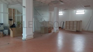 Loja · Torres Novas, Santarém