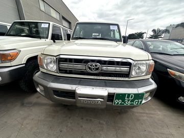 TOYOTA LAND CRUISE