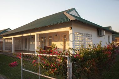 Condomínio Residencial com 32 Moradias em Tete