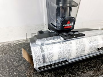 Aspirador Vertical All-in-One Bissel CrossWave