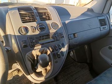 Mercedes-Benz Vito 110 CDI · Ano 2003