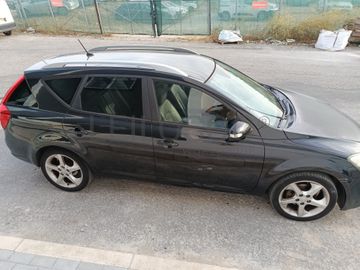 Kia Ceed · Ano 2011